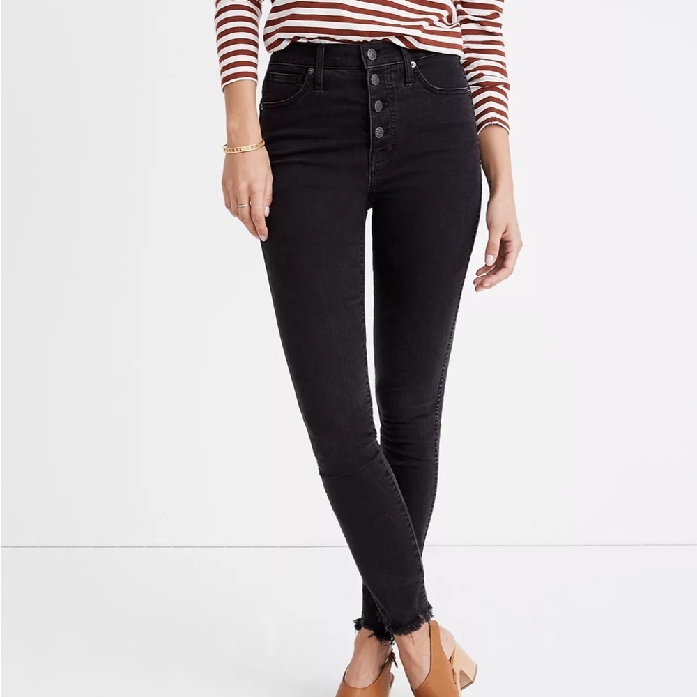 Madewell 10" High-Rise Skinny Jeans in Berkeley Black: Button-Through Edition